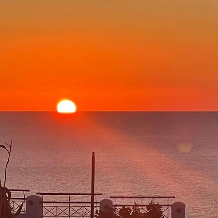 Вілла Oia Sunset House Pothitou Екстер'єр фото